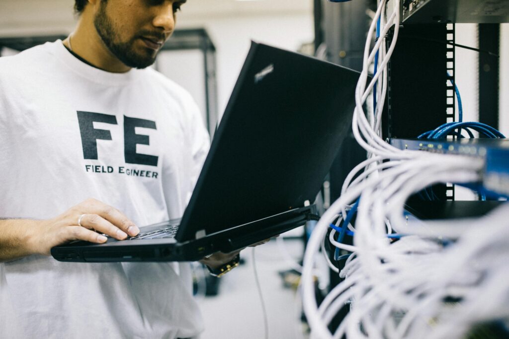 Field engineer