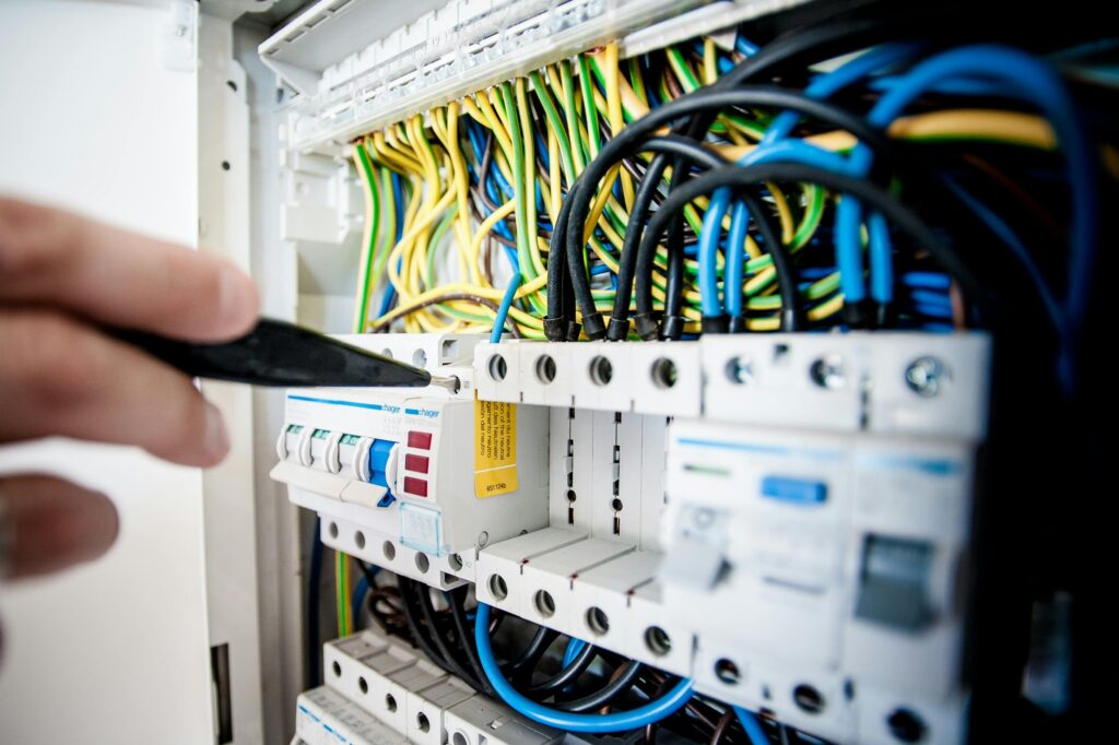 Fixing network cabinet
